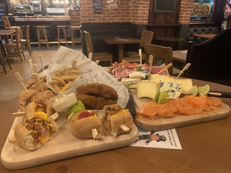 O’Varieties Irish Pub