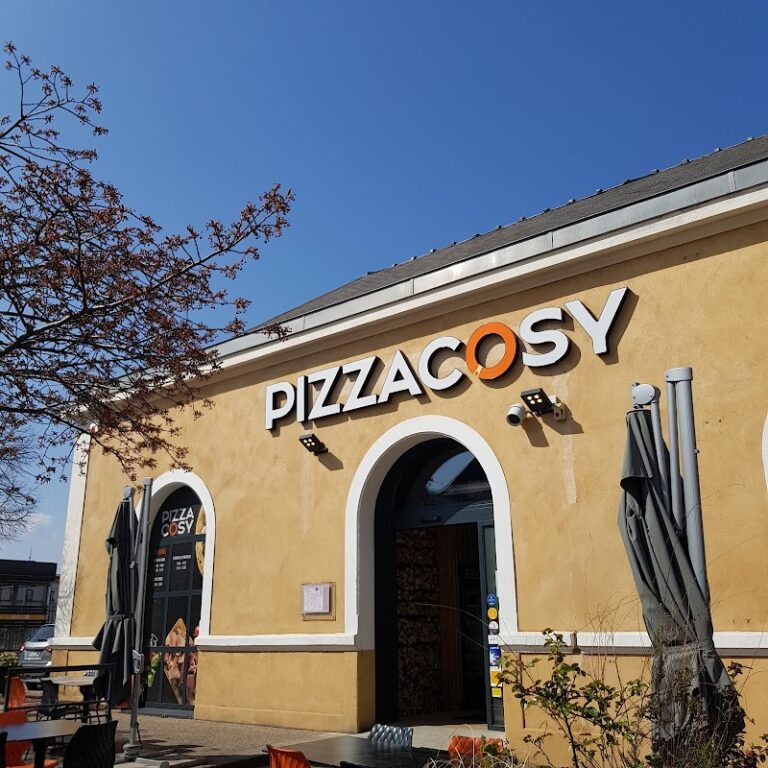 Restaurant Pizza Cosy à Roanne, France — photo 1
