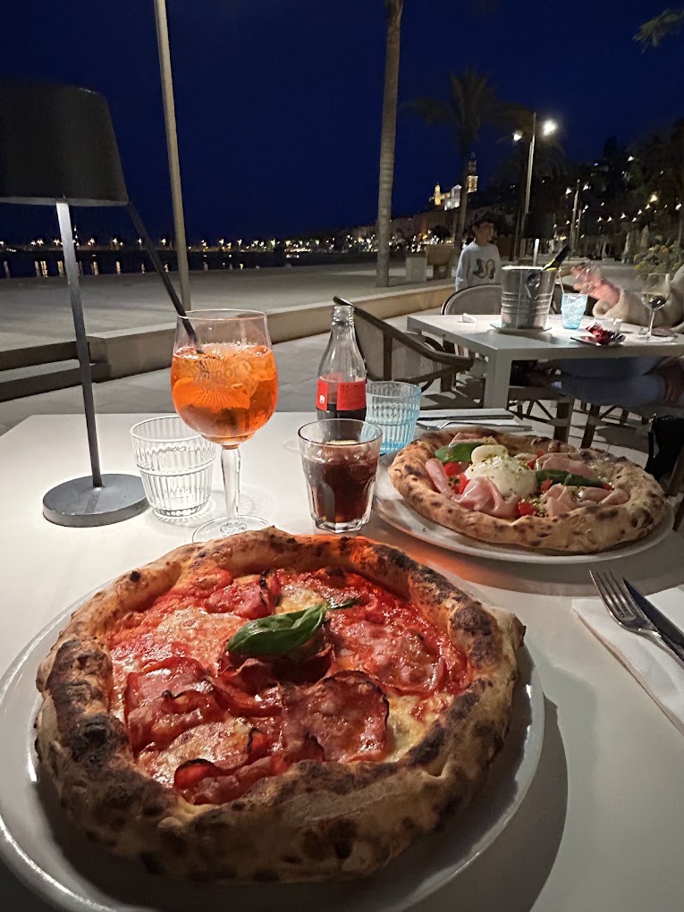 Restaurant Pizza La Mia Passione – Ristorante à Menton, France