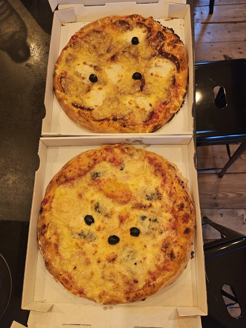 Restaurant Pizza Vival Ponétie à Aurillac, France — photo 2