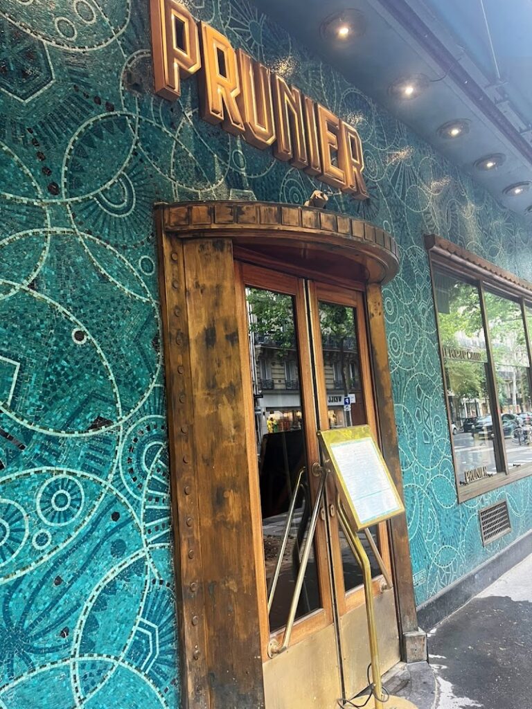 Restaurant Prunier à Paris, France — photo 1