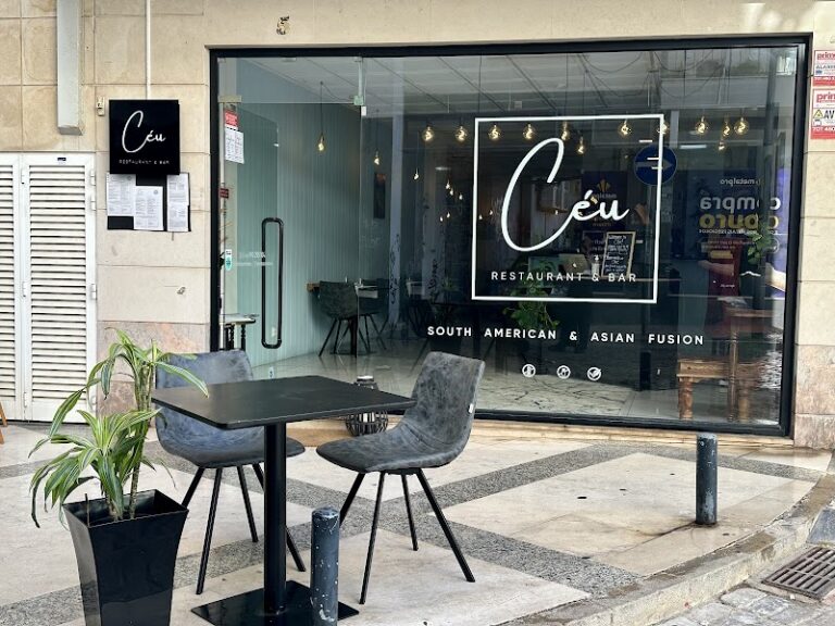 Restaurant Céu à Faro, Portugal — photo 1