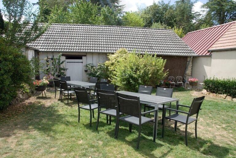 Restaurant C&rsquo;heu l&rsquo;Zib à Menetou-Salon, France — photo 1