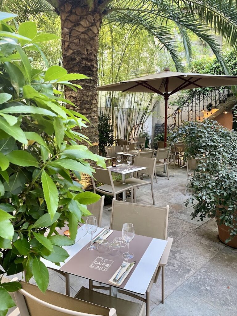 Restaurant Le Carré D’Art à Nîmes, France — photo 1