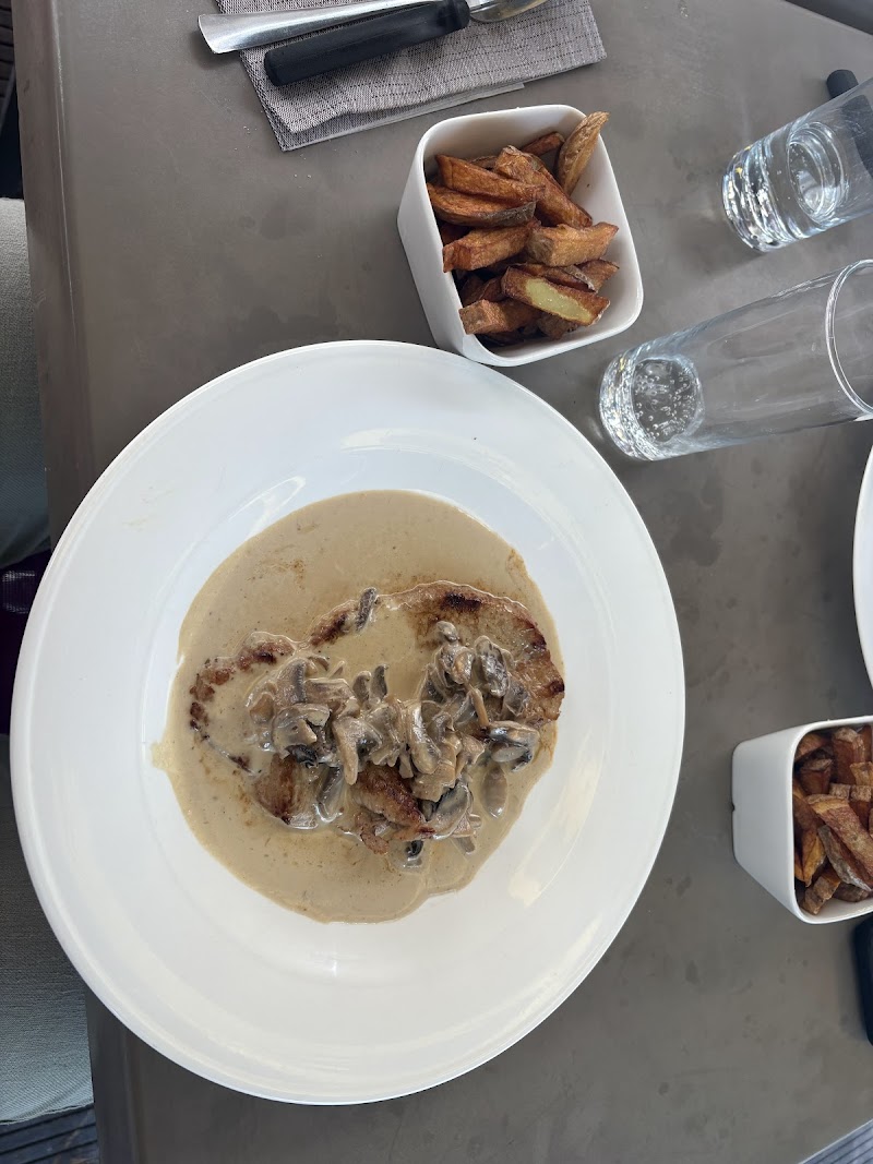 Restaurant Les 3y à Metz, France — photo 2