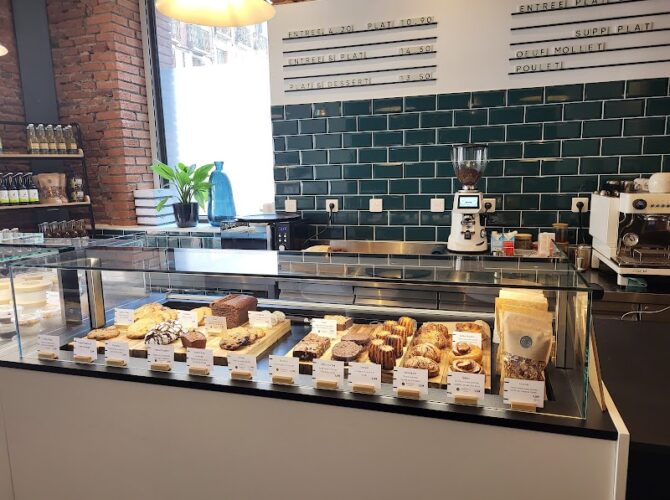 Restaurant Sérès Café Hôtel de ville à Albi, France