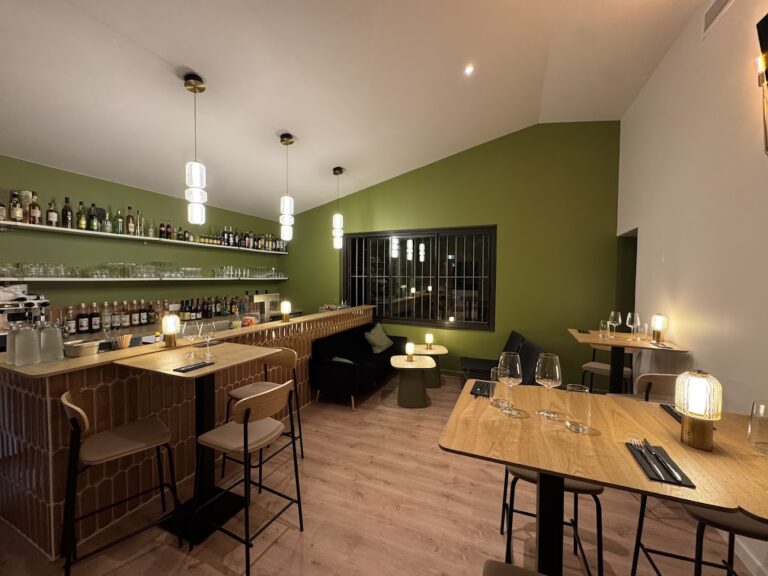 Restaurant Sister’s Winery à Le Rove, France