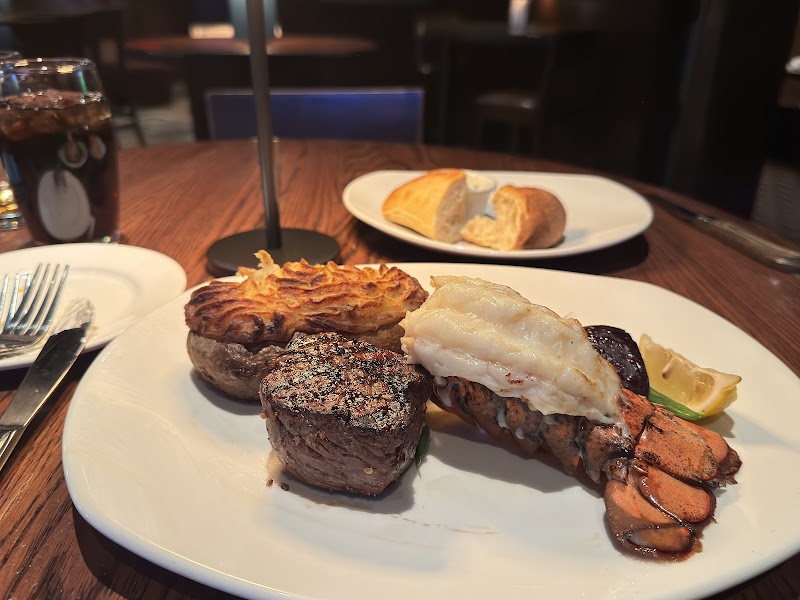 Restaurant The Keg Steakhouse + Bar – Moncton à Moncton, Canada — photo 2