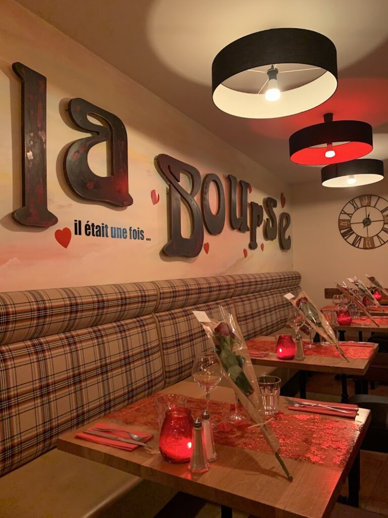 Restaurant Toute une Epoque à Saint-Rémy-de-Provence, France — photo 1