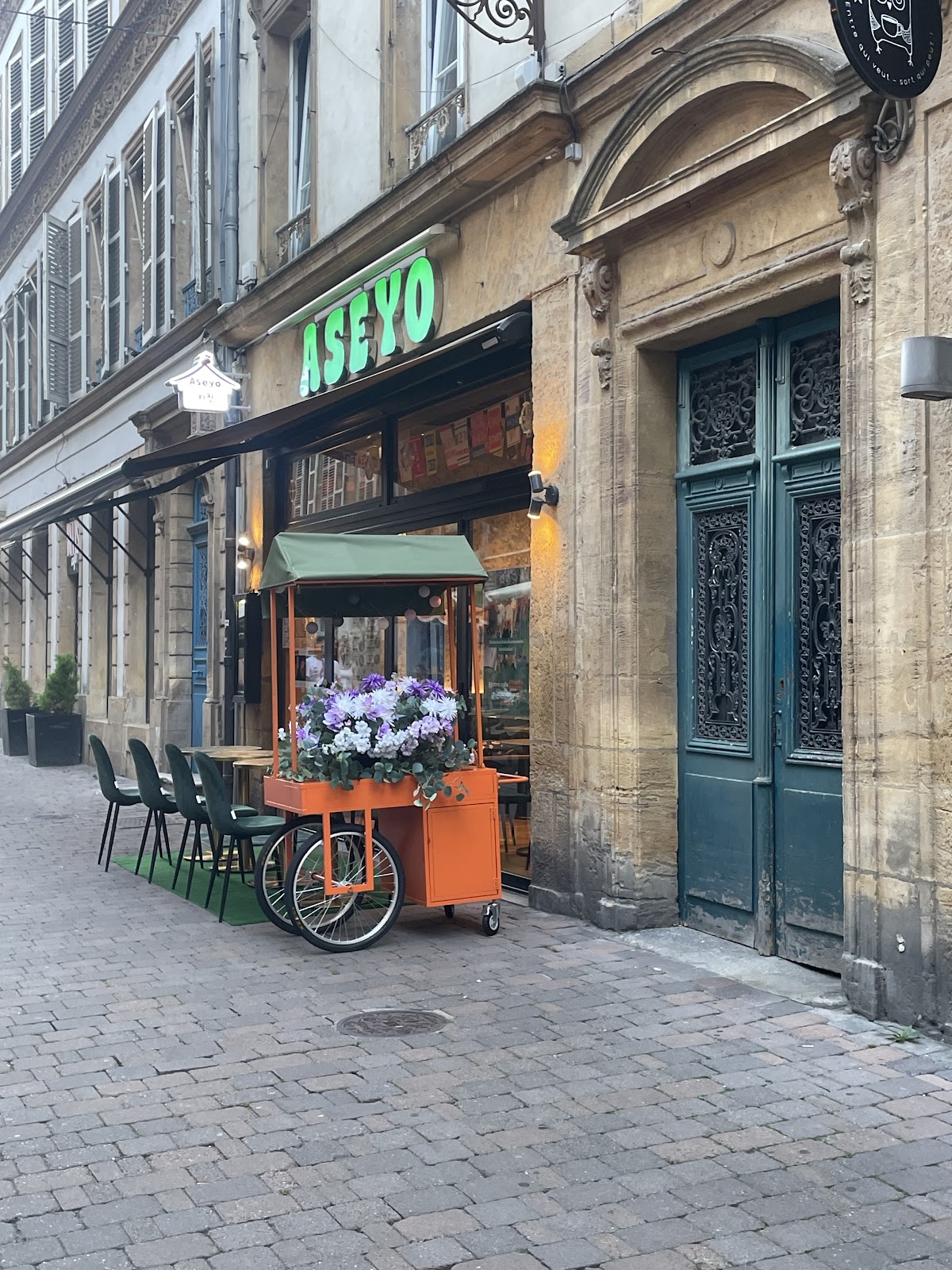 Restaurant Aseyo à Metz, France — photo 2
