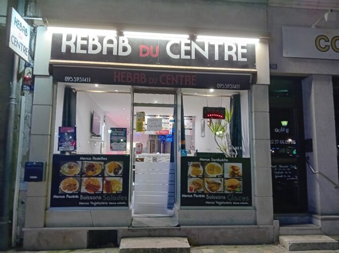 Restaurant Kebab du centre Châteaudun à Châteaudun, France