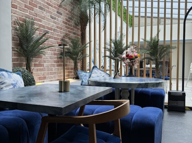 Restaurant La Fourchette – Tartinerie-burger à Liège, Belgique