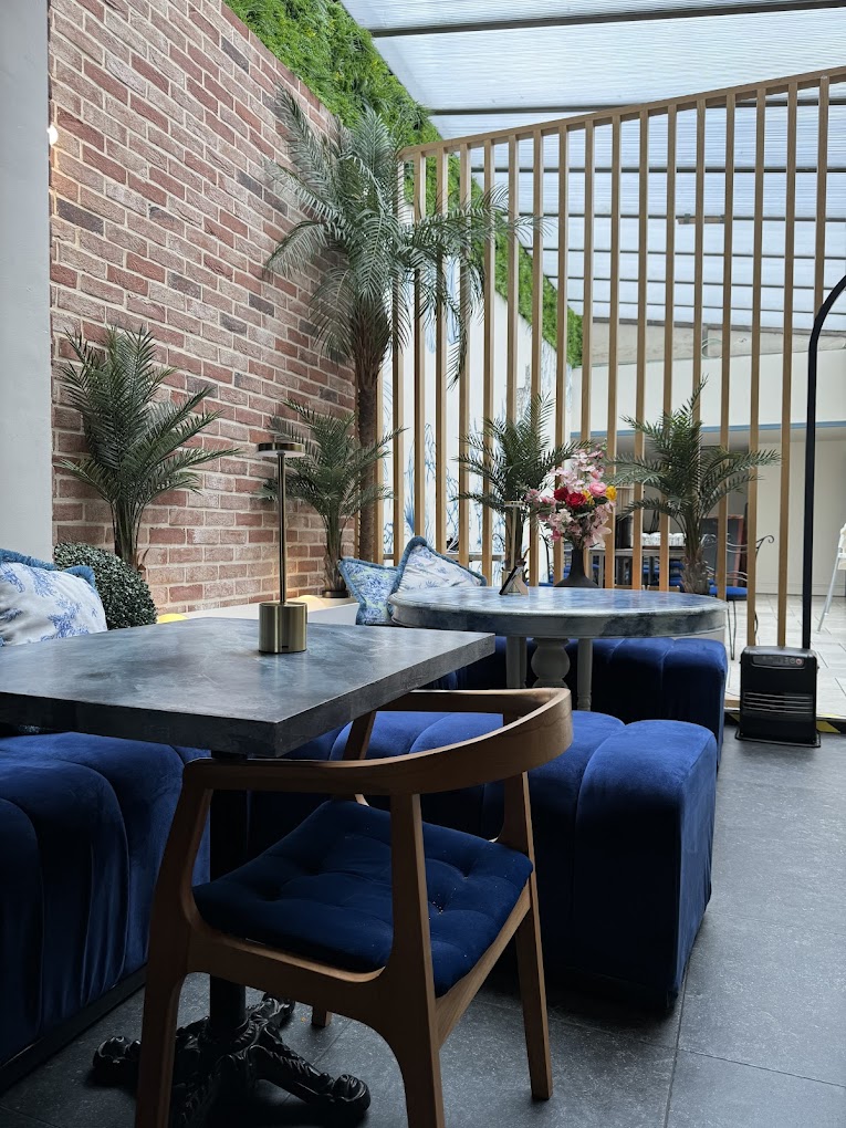 Restaurant La Fourchette – Tartinerie-burger à Liège, Belgique