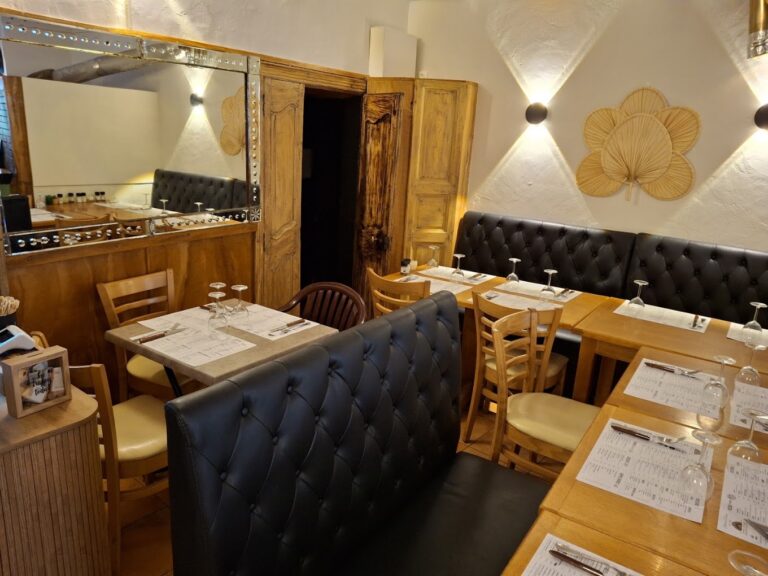 Le Clocher, Chez le muge