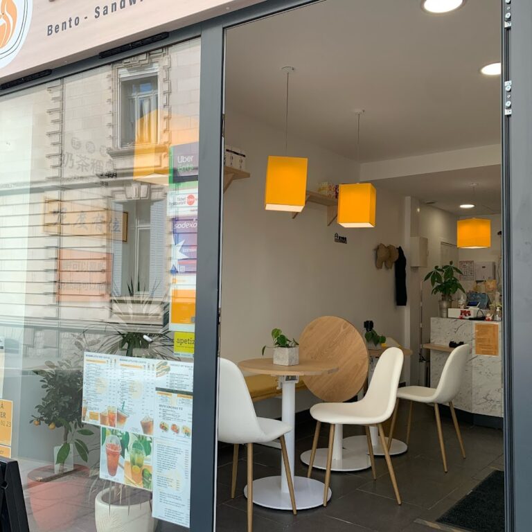 Restaurant Little Fox Café à Angers, France