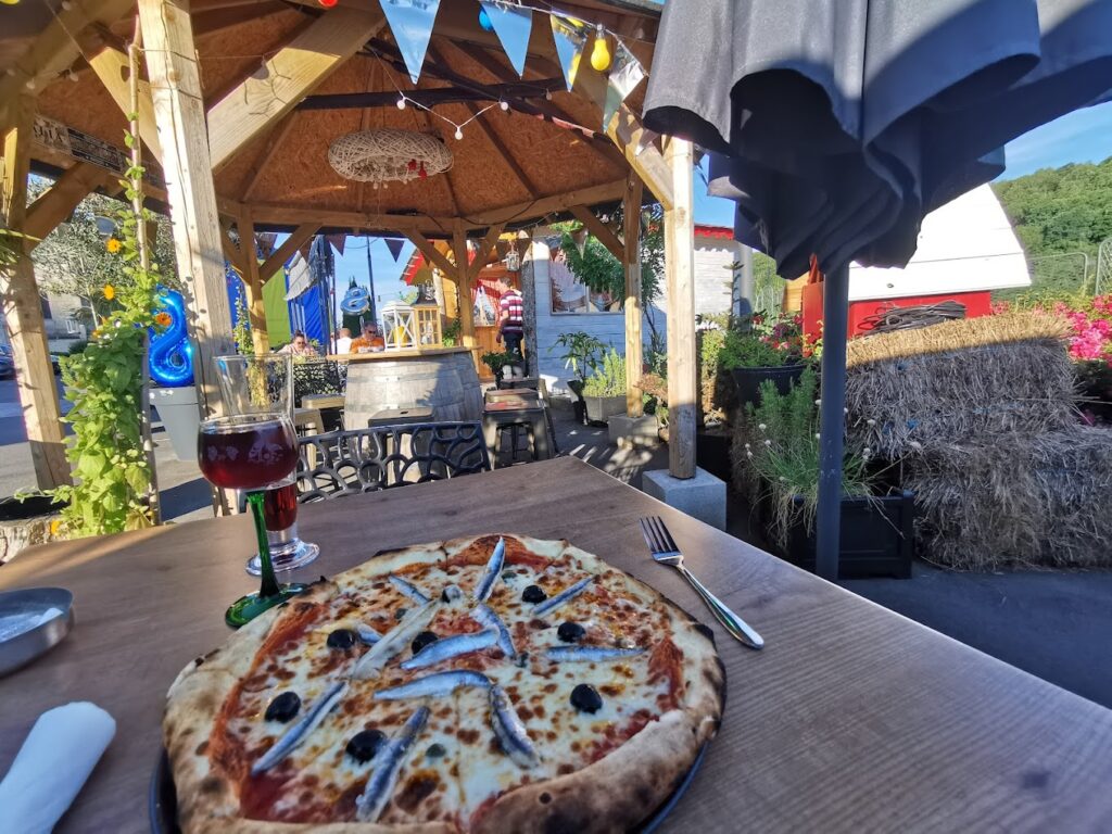 Restaurant Pizzeria La Cigogne à Herserange, France