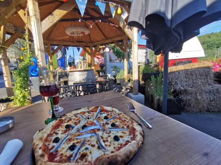 Restaurant Pizzeria La Cigogne à Herserange, France