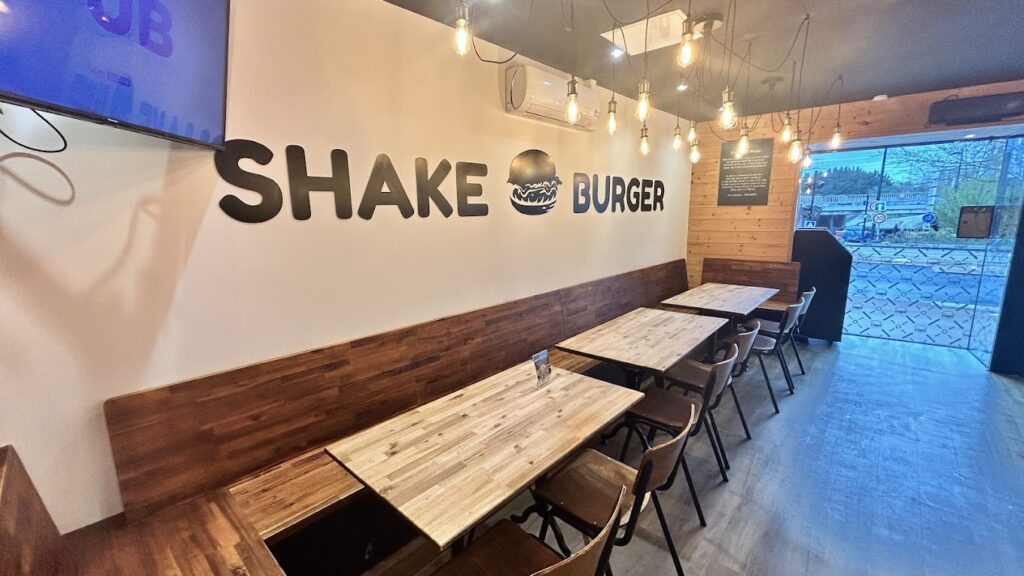 Restaurant Shake Burger (Bd Ernest Dalby) à Nantes, France