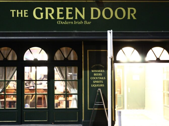 Restaurant The Green Door à Charleroi, Belgique