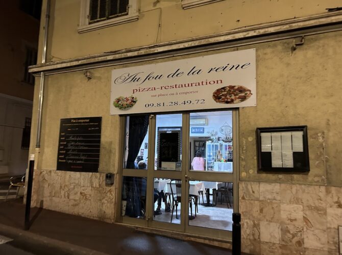Restaurant Au Fou de la Reine à Cannes, France