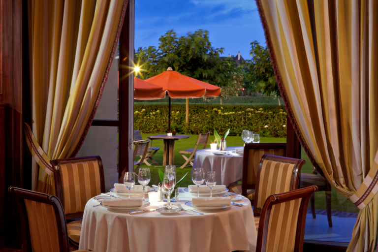 Restaurant Le Côté Royal à Deauville, France