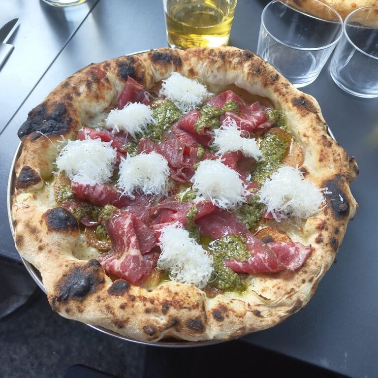 Restaurant Divo à Paris, France