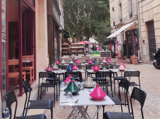 Restaurant GOÛTS ORIENTAUX: CUISINE MARRAKECH à Arles, France