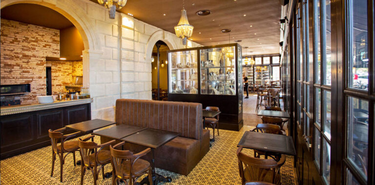 Grand Café Malarte – Restaurant Arles à Arles, France