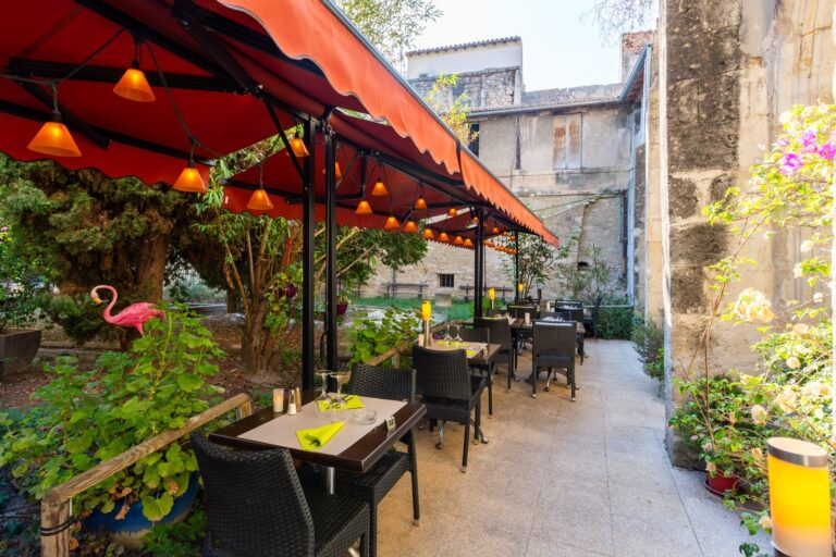 Jardin des Arts – Restaurant Arles