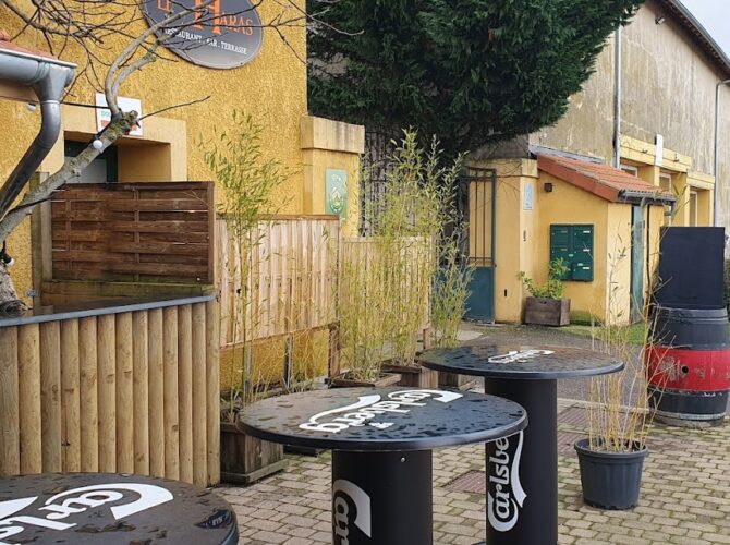 Le HARAS Restaurant à Cheminot, France