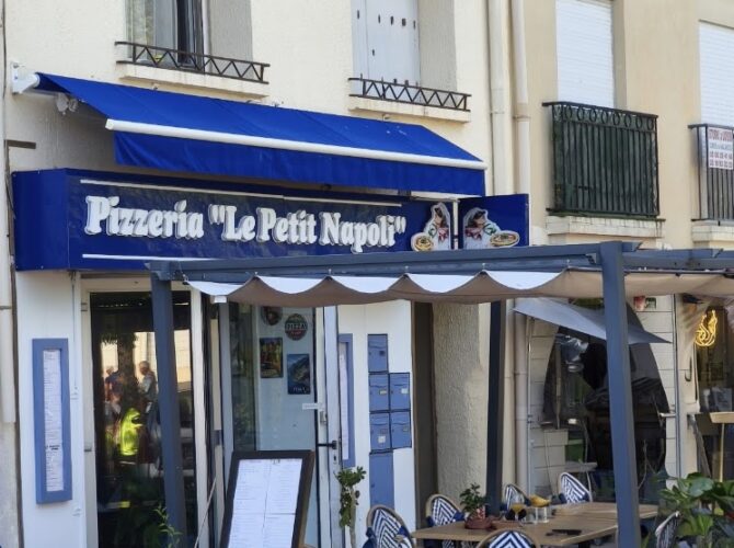 Restaurant Le Petit Napoli à Balaruc-les-Bains, France