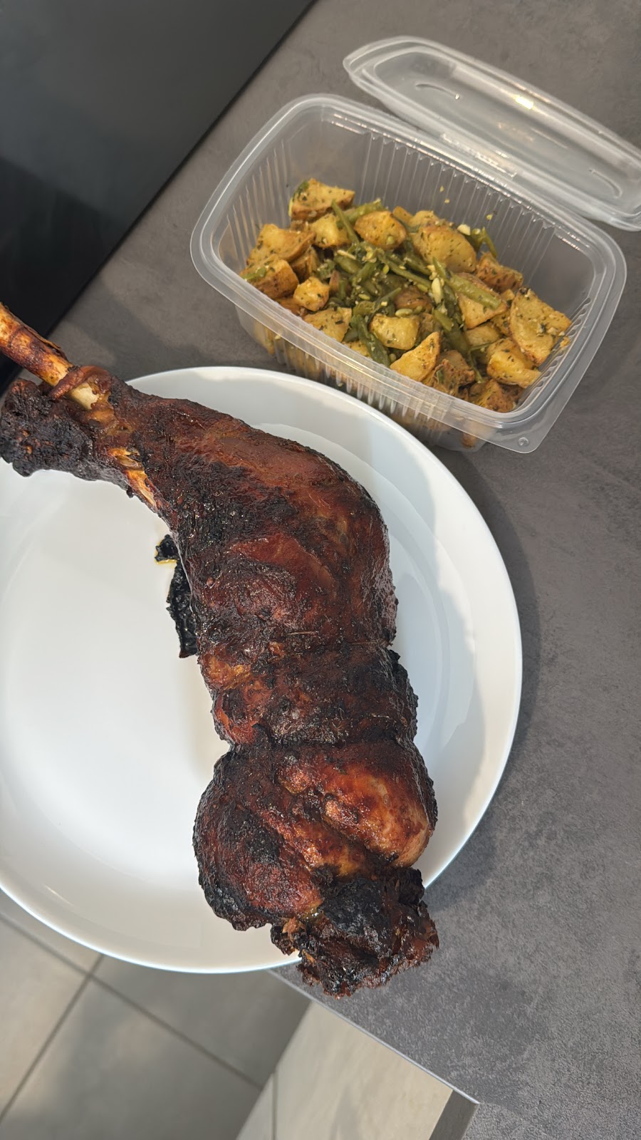 Restaurant Les poulets de Mamie à Artix, France — photo 3