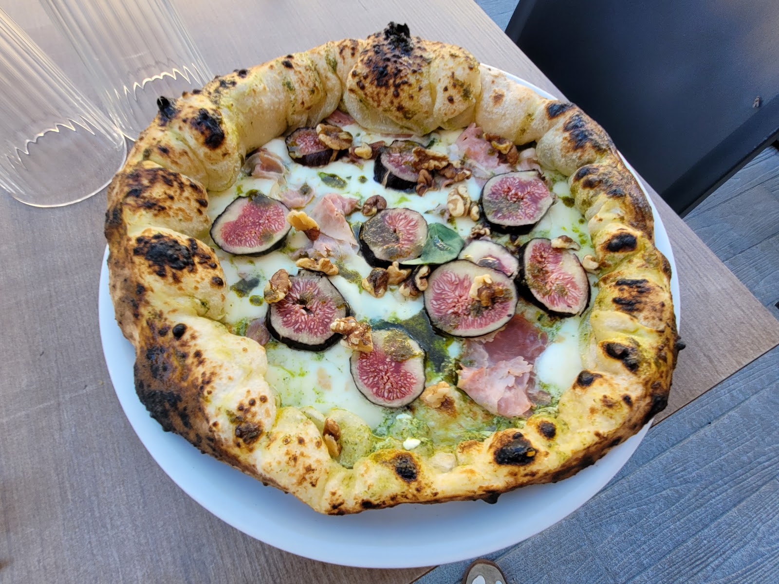 Restaurant Marinara Pizzeria Napoletana à Alès, France — photo 4