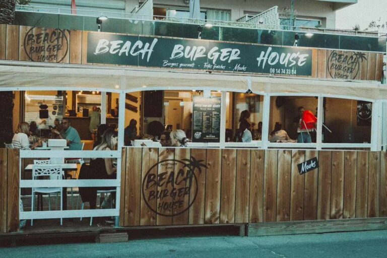 Restaurant Beach Burger House à Frontignan, France