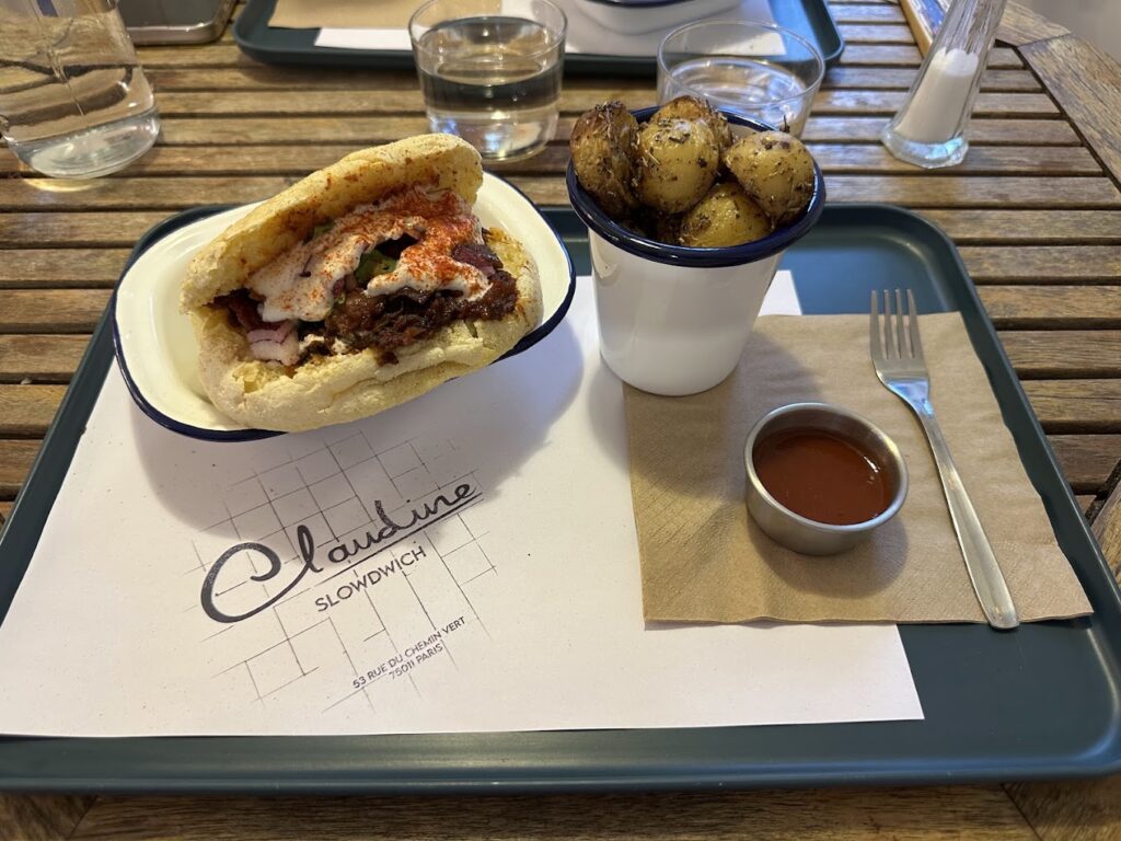 Claudine — Le sandwich méditerranéen à cuisson lente