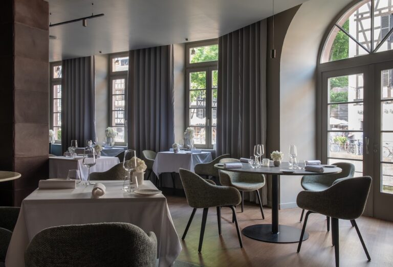 Restaurant La table du bar à Strasbourg, France
