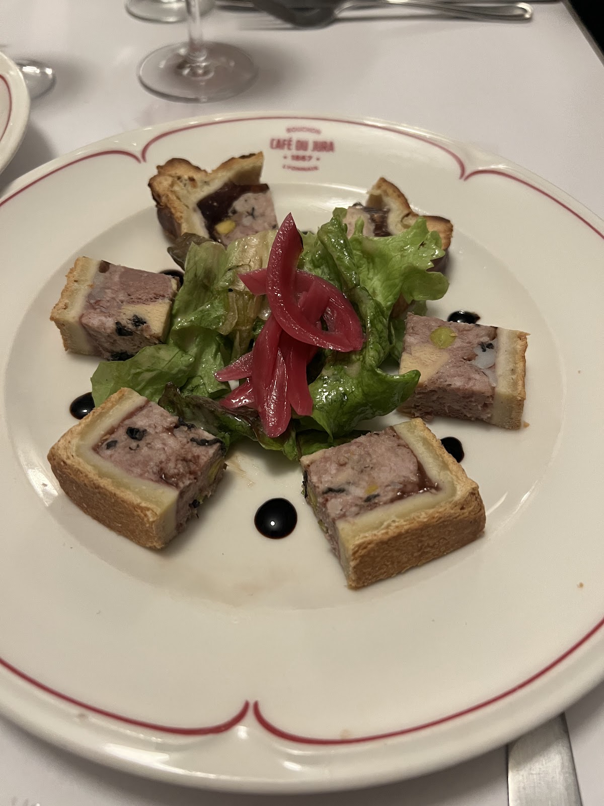 Restaurant Café du Jura – Bouchon Lyonnais à Lyon, France — photo 3