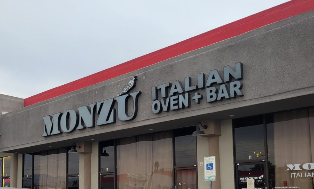 Monzú Italian Oven + Bar