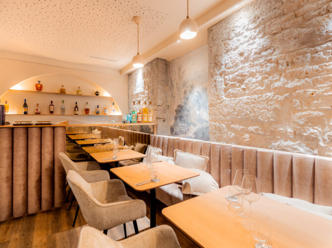 Astral Restaurant Lyon à Lyon, France