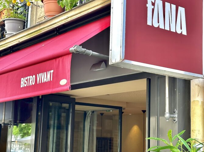 Restaurant Fana à Paris, France