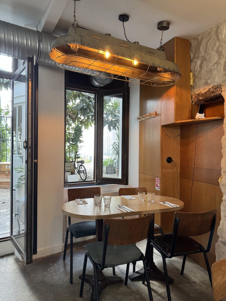 Restaurant Locomal à Paris, France — photo 1