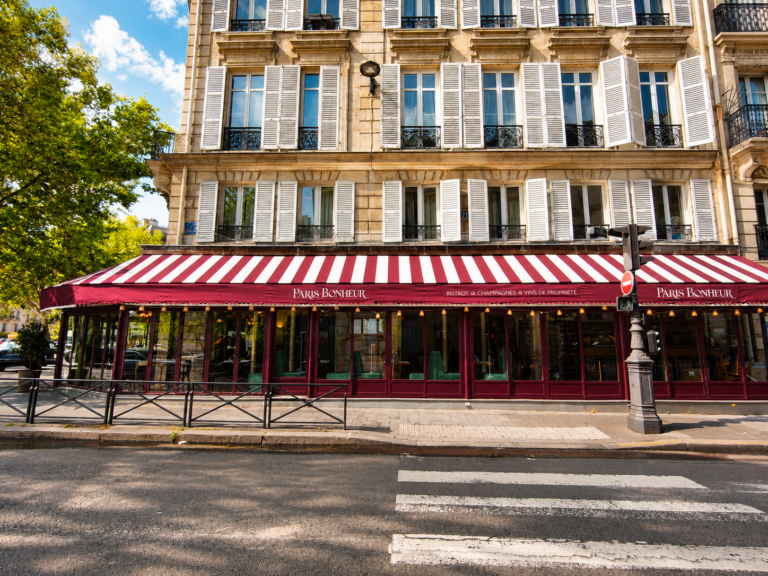 Restaurant Paris Bonheur à Paris, France — photo 1