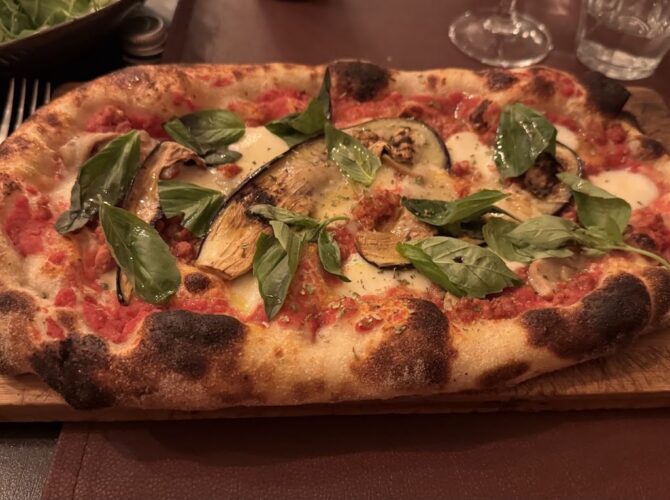 Vale&Ale Restaurant Pinseria à Paris, France